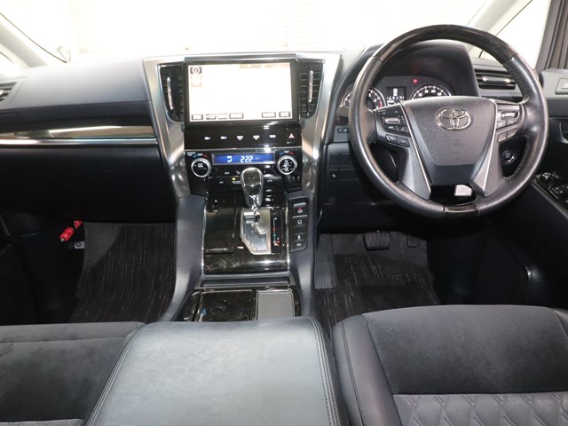 トヨタ ヴェルファイア2枚目