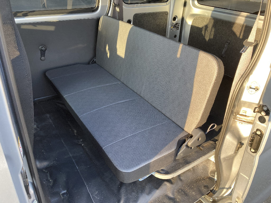 ダイハツ ハイゼットカーゴＶ14枚目