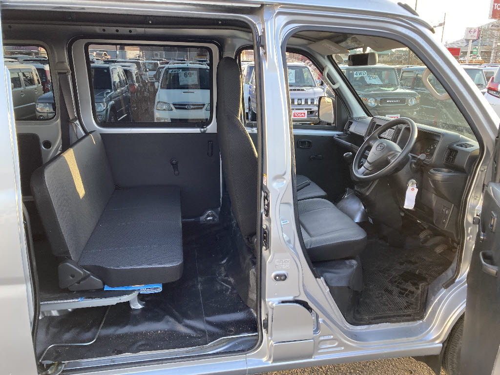ダイハツ ハイゼットカーゴＶ17枚目