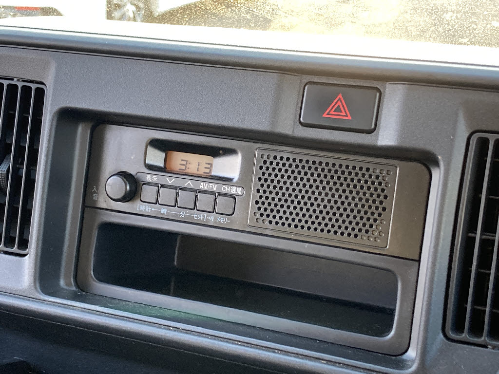 ダイハツ ハイゼットカーゴＶ4枚目