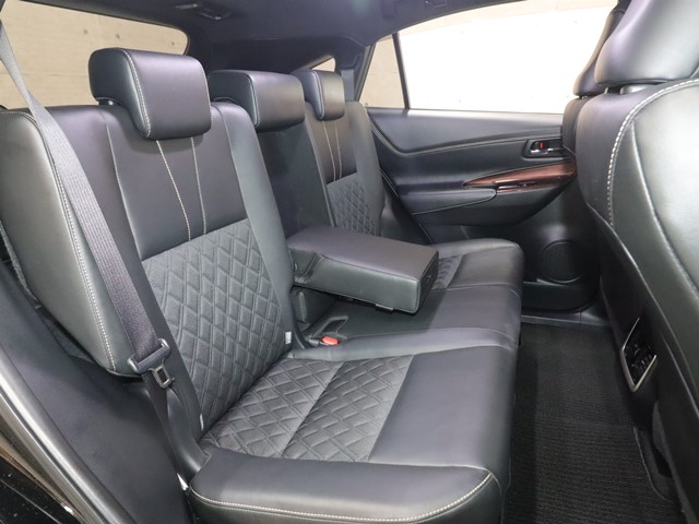 トヨタ ハリアー5枚目