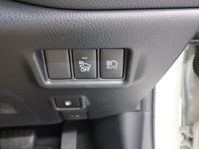 トヨタ C-HR17枚目