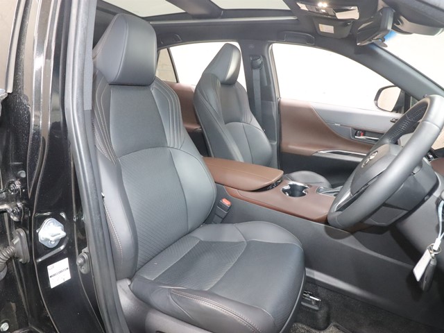 トヨタ ハリアー3枚目