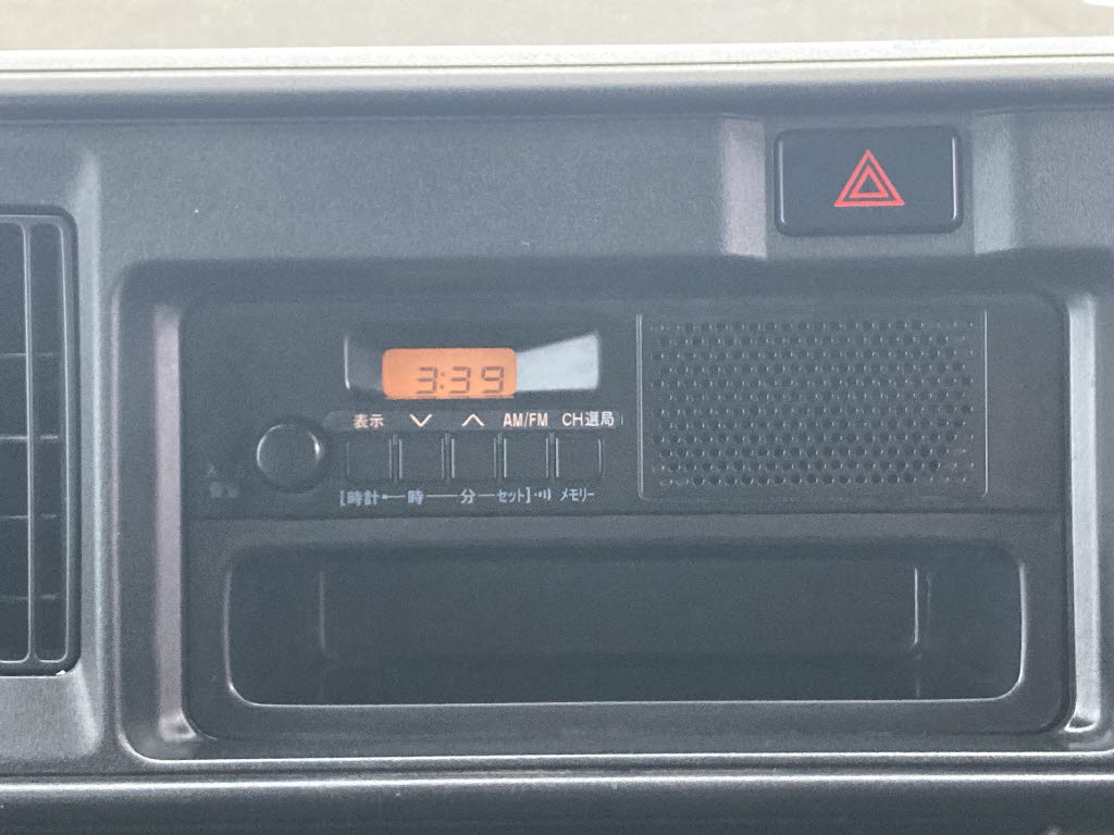 ダイハツ ハイゼットカーゴＶ3枚目