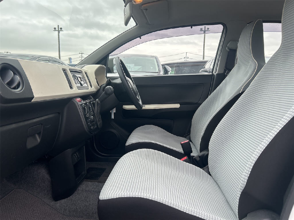 スズキ アルト14枚目