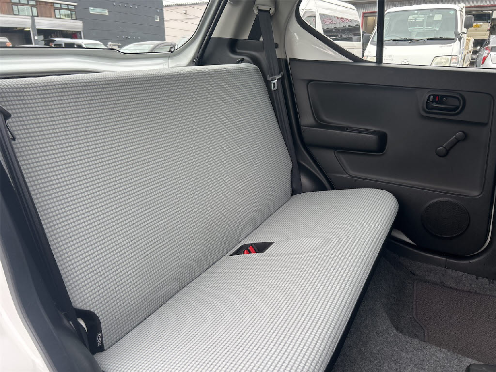 スズキ アルト15枚目