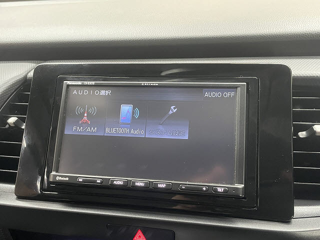 ホンダ フィットハイブリッド15枚目