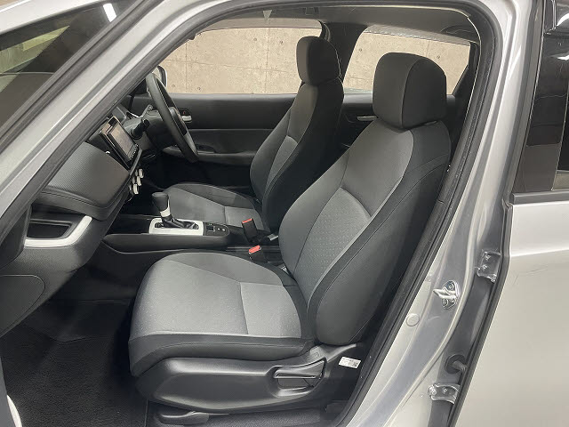 ホンダ フィットハイブリッド5枚目