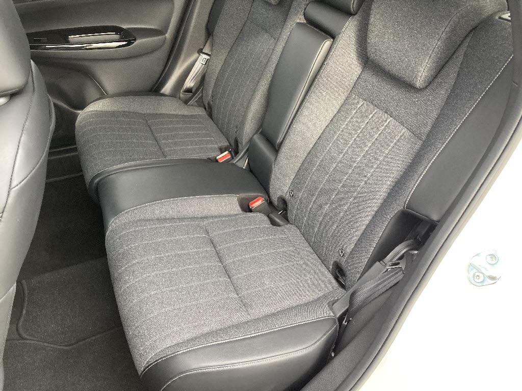 ホンダ フィット14枚目