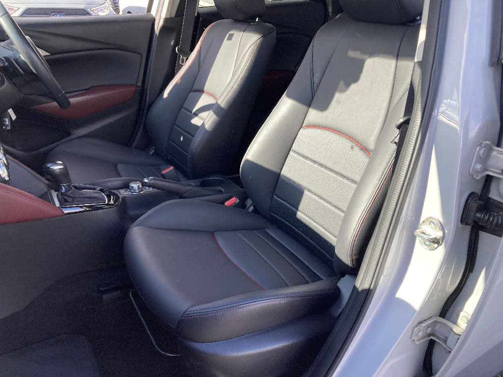 マツダ CX-313枚目