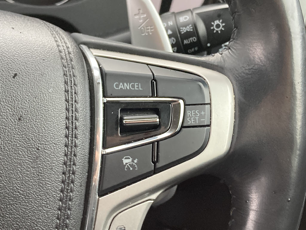 三菱 アウトランダーPHEV9枚目