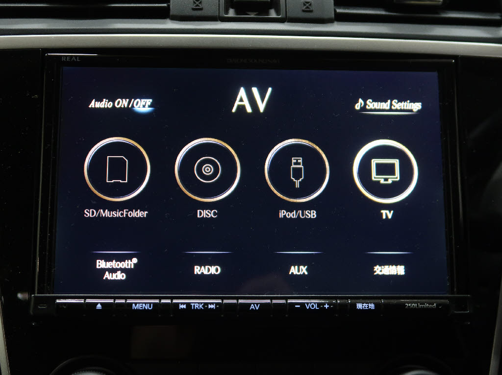 スバル レヴォーグ15枚目