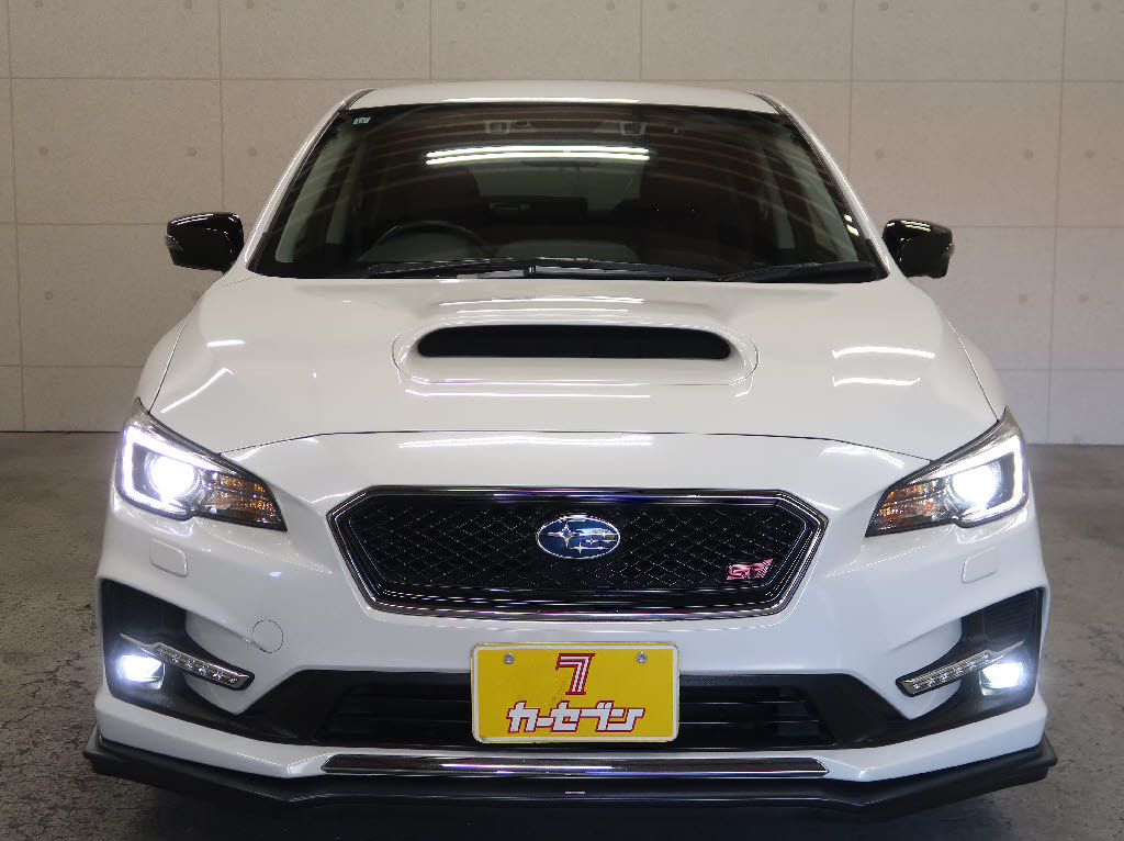 スバル レヴォーグ10枚目