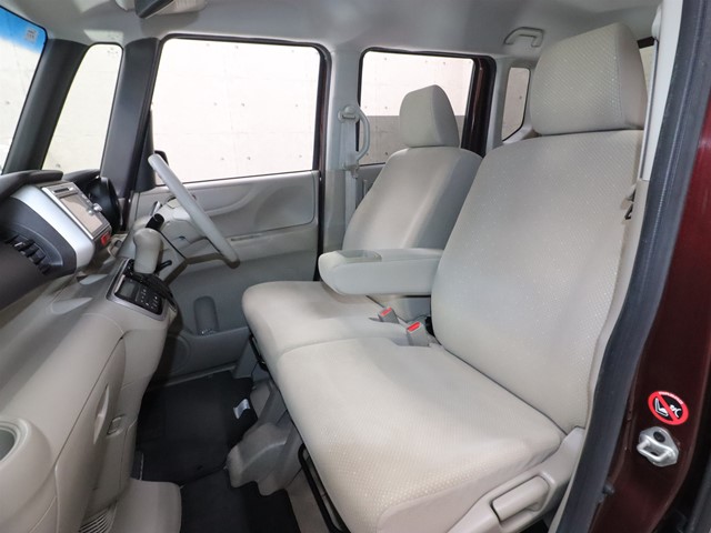 ホンダ N BOX6枚目