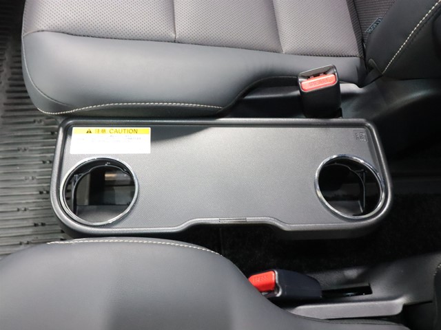 トヨタ エスクァイアＨＶ9枚目