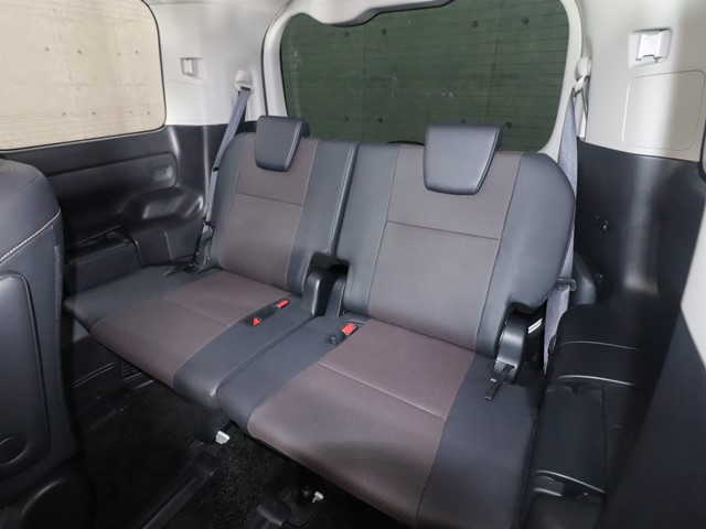 トヨタ エスクァイアＨＶ10枚目