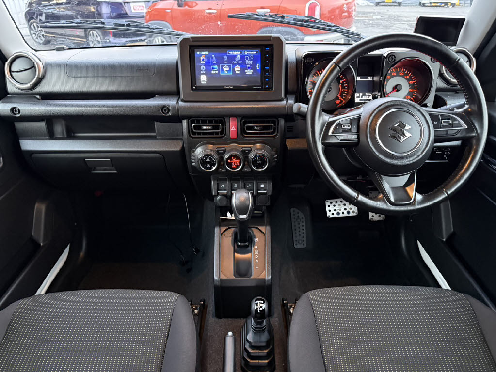 スズキ ジムニーシエラ1枚目