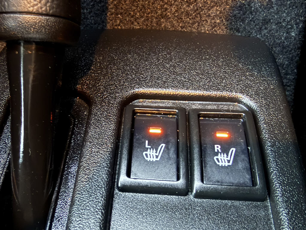 スズキ ジムニーシエラ6枚目