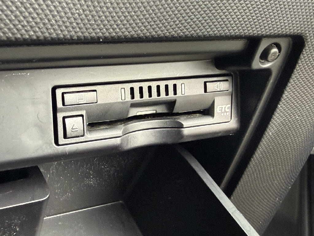 トヨタ エスティマ6枚目