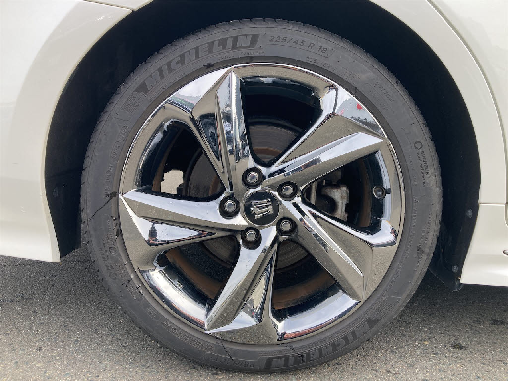 トヨタ クラウンHV12枚目