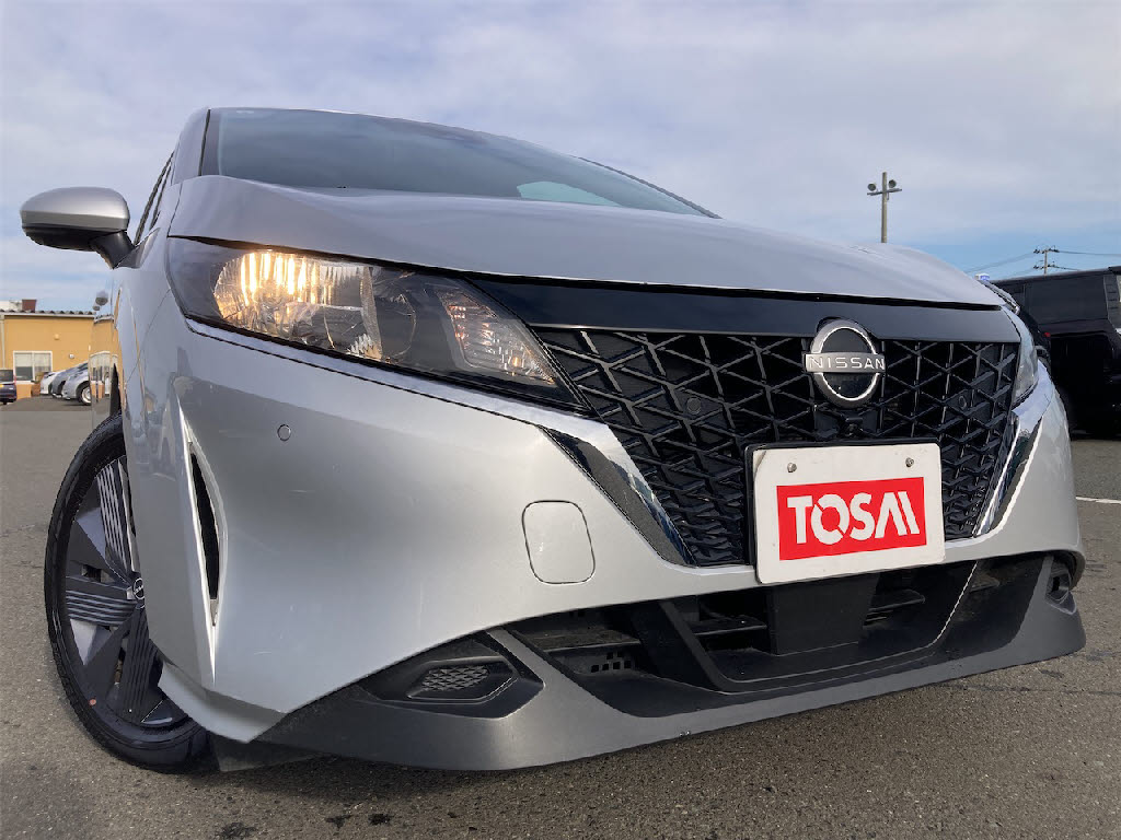 ニッサン ノート13枚目