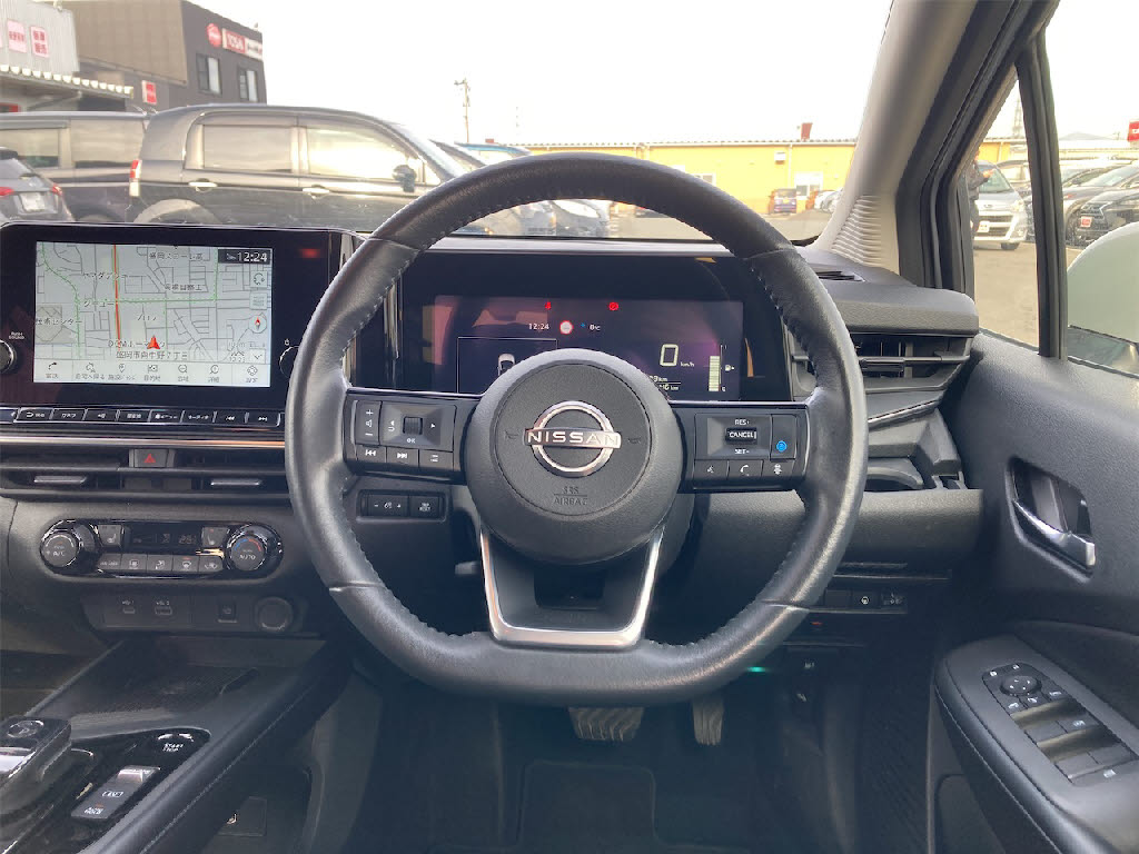 ニッサン ノート18枚目