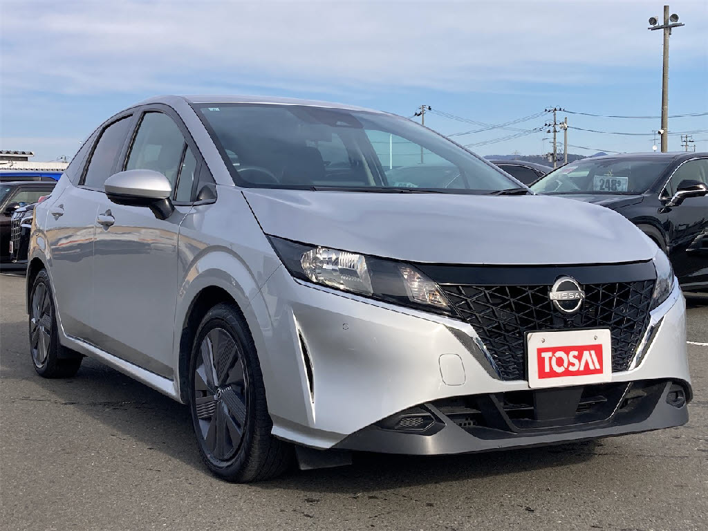 ニッサン ノート3枚目