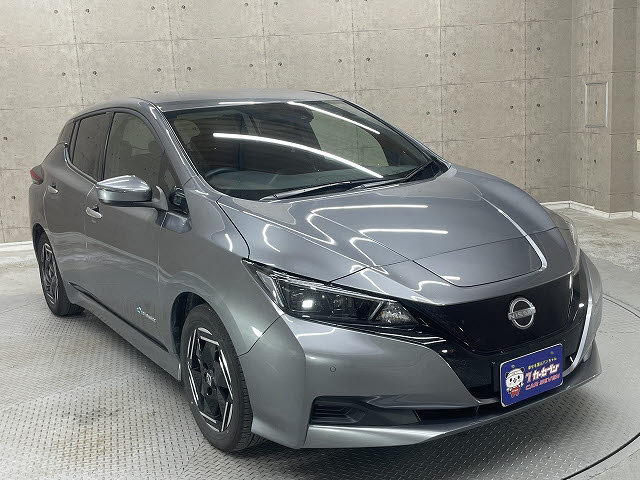 ニッサン リーフ10枚目