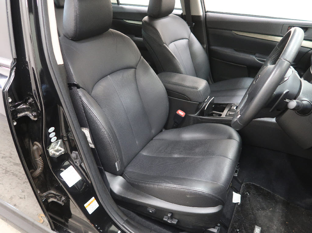 スバル レガシィＢ４3枚目