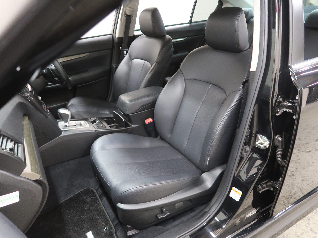 スバル レガシィＢ４4枚目