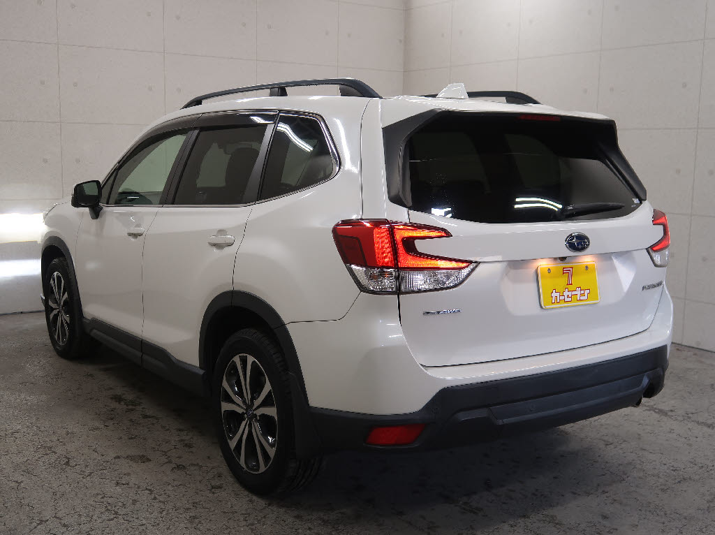 スバル フォレスター12枚目