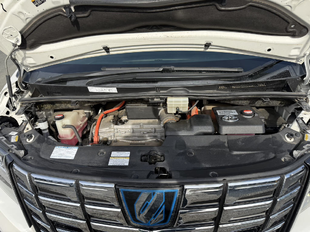 トヨタ アルファード ハイブリッド18枚目