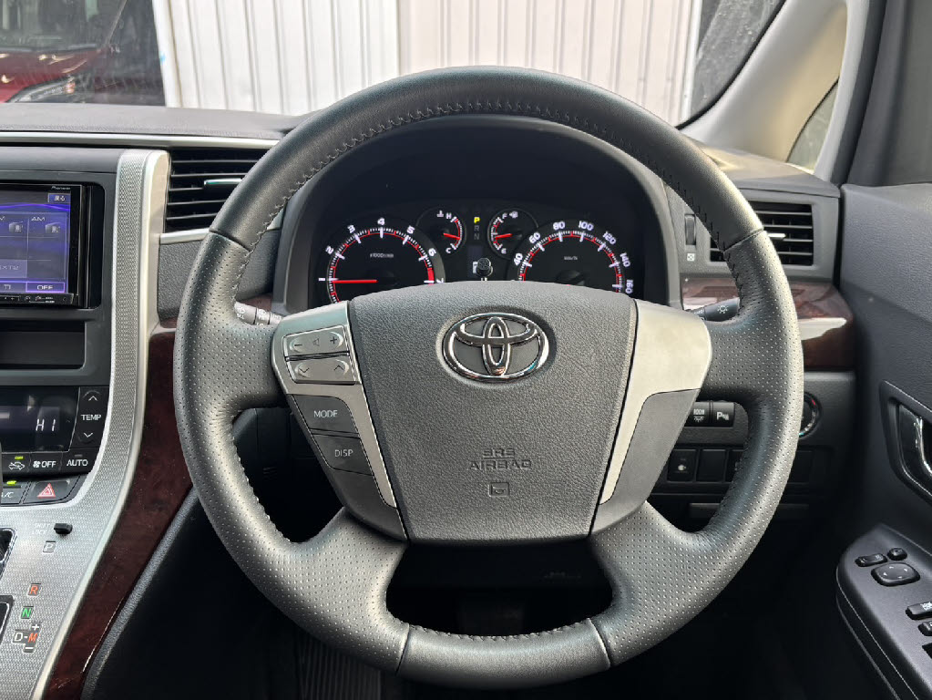 トヨタ ヴェルファイア11枚目