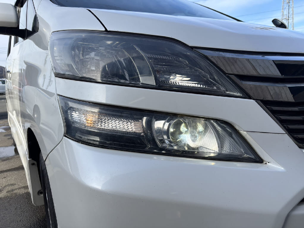 トヨタ ヴェルファイア12枚目