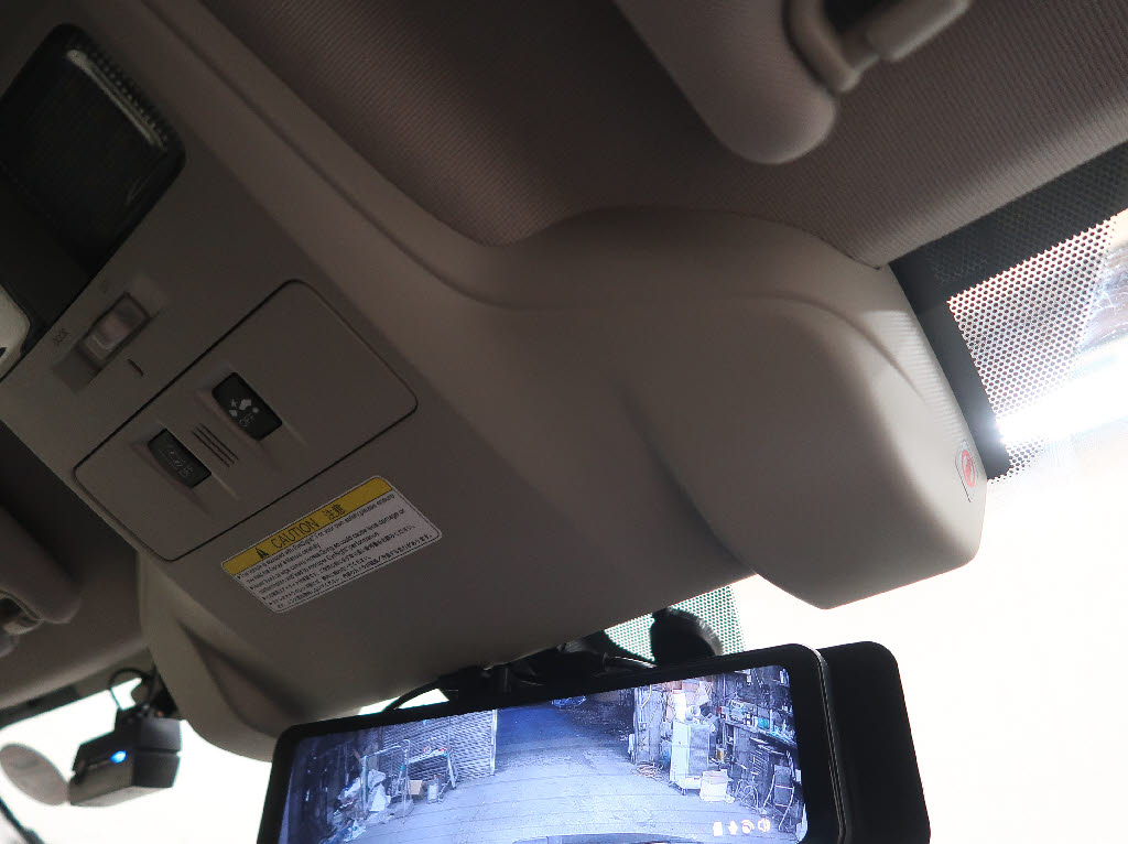 スバル レヴォーグ2枚目