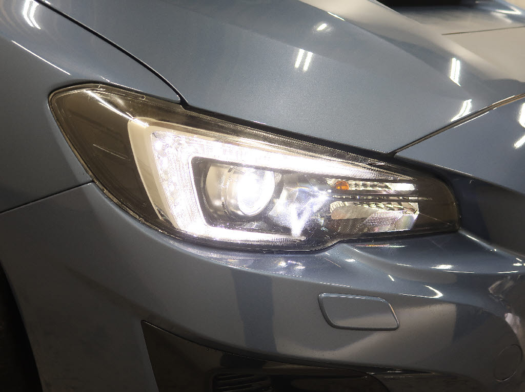 スバル レヴォーグ15枚目