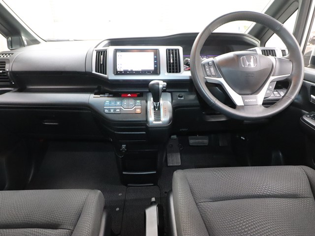 ホンダ ステップワゴン2枚目