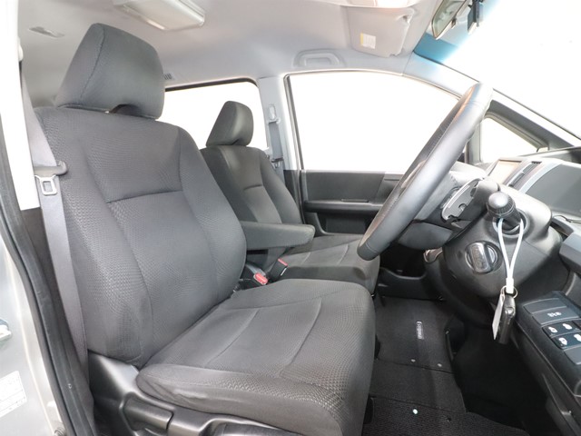 ホンダ ステップワゴン3枚目