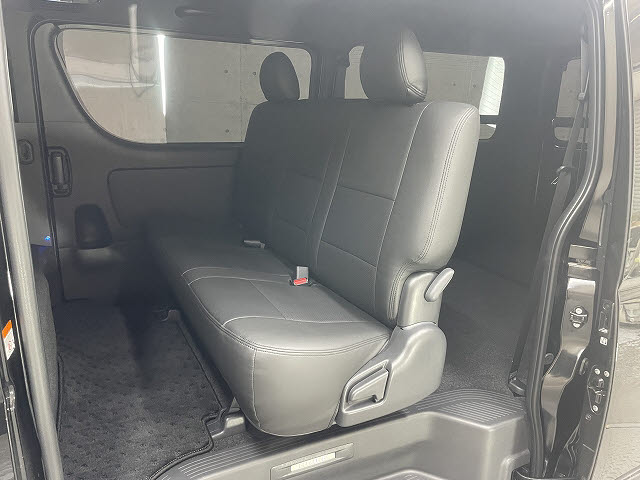 トヨタ ハイエースＶ4枚目