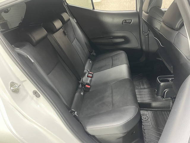 トヨタ アクア4枚目