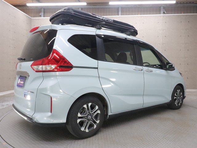 ホンダ フリード+ハイブリッド1枚目