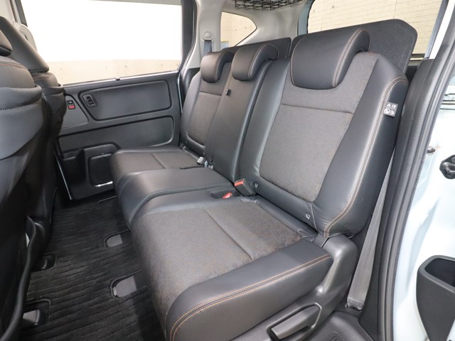 ホンダ フリード+ハイブリッド8枚目