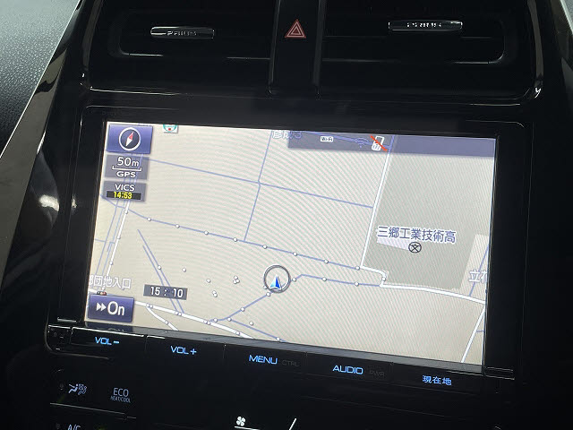 トヨタ プリウス13枚目