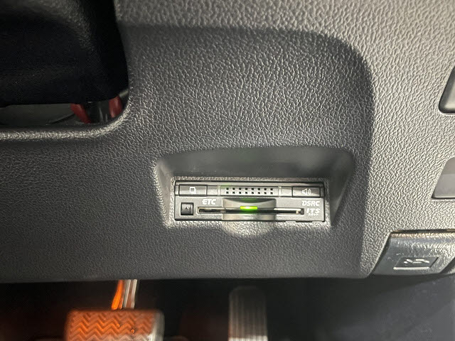 トヨタ プリウス18枚目