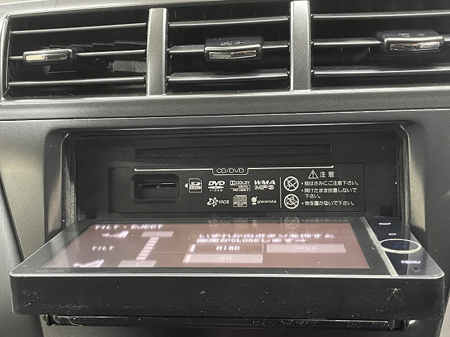 トヨタ プリウスアルファ18枚目