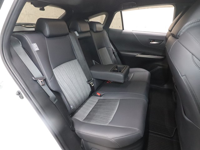 トヨタ ハリアー5枚目