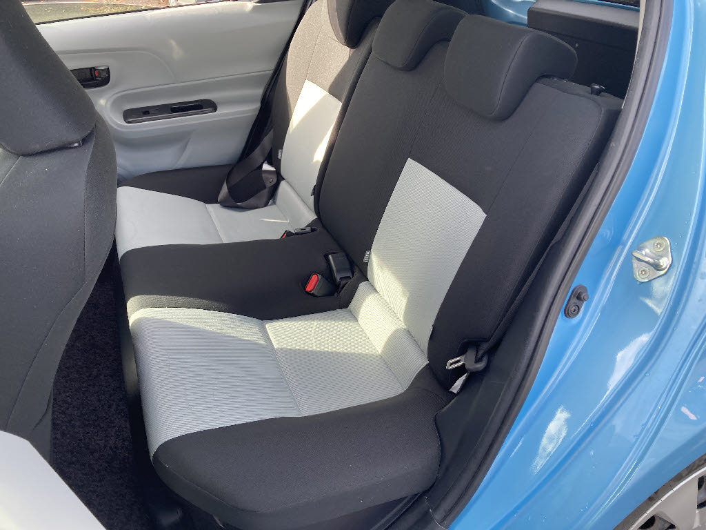 トヨタ アクア14枚目