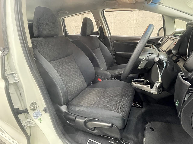 ホンダ フィット3枚目