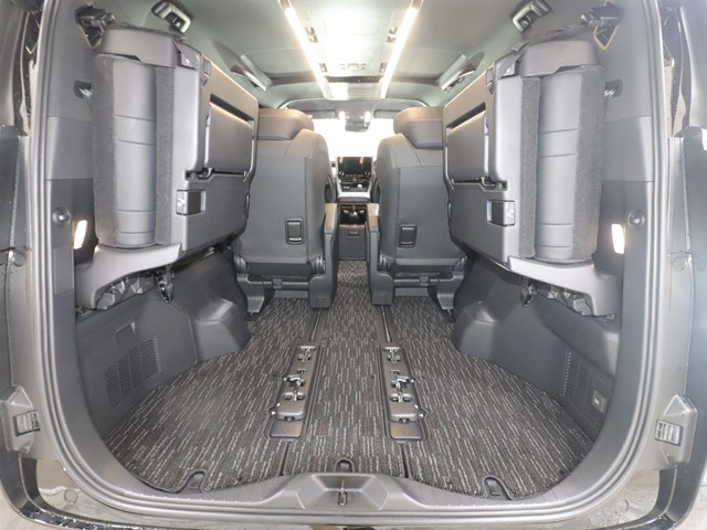 トヨタ アルファード ハイブリッド16枚目