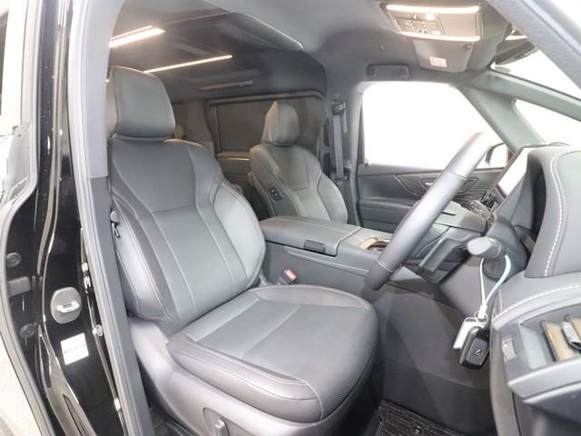 トヨタ アルファード ハイブリッド3枚目